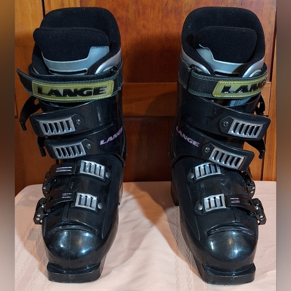 🎿Vintage LANGE ski boots. Made in Italy Size 6-6.5 - Picture 6 of 16
